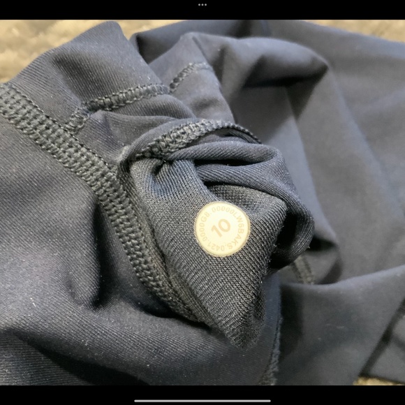 NWOT Lululemon Wunder Under Crop High-Rise 23" True Navy - Picture 7 of 7